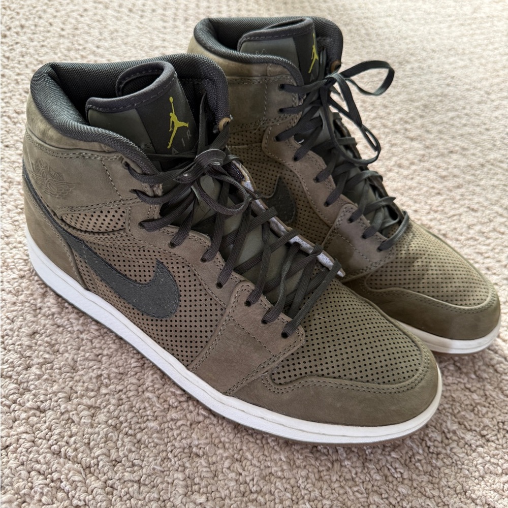 Nike Air Jordan 1 Retro Hi Premier 'Urban Haze' - Picture 8 of 8